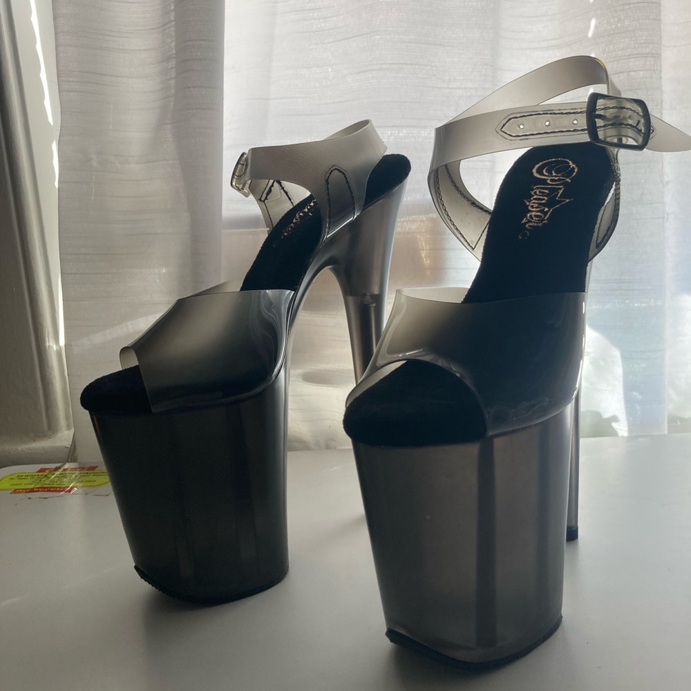 Pleaser flamingo heel